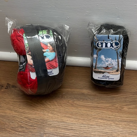 NEW - Eno DoubleNest Hammock and Suspension Straps - Red/Charcoal - Picture 2 of 10